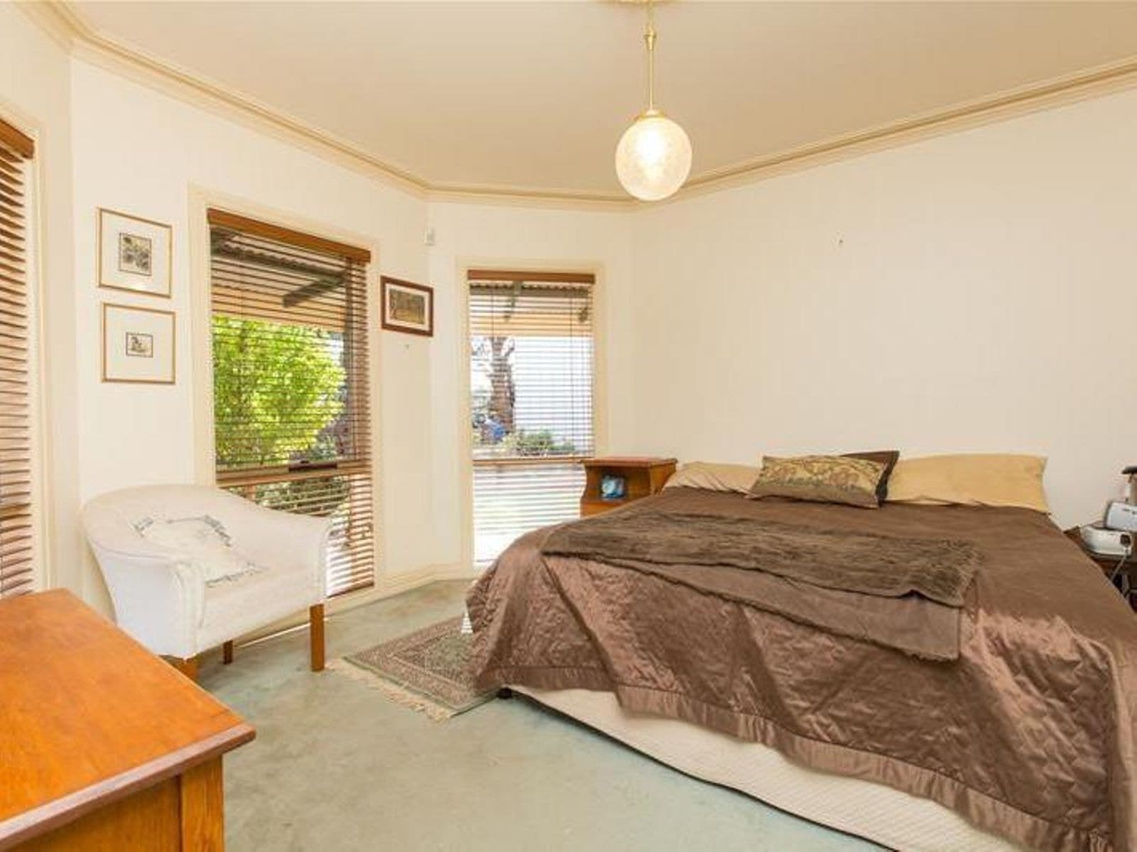 105B Barnett's Road, Sunnycliffs - Thumbnail 2