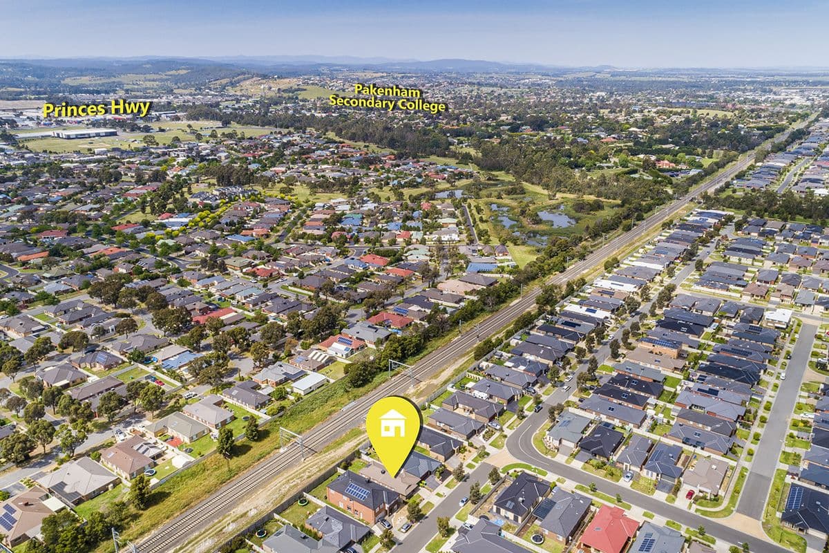 6 Isabel Street, Pakenham VIC 3810, Pakenham - Thumbnail 2