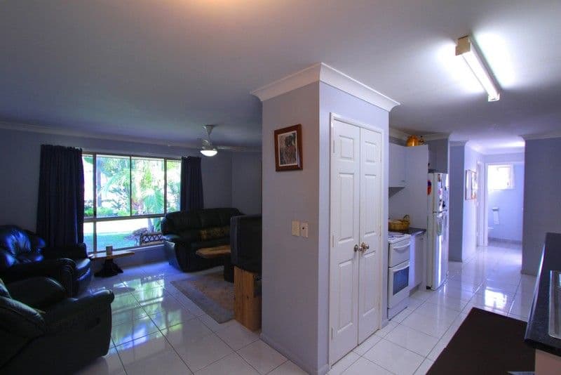 9 Aquamarine Road, BRANYAN QLD 4670, Branyan - Thumbnail 5