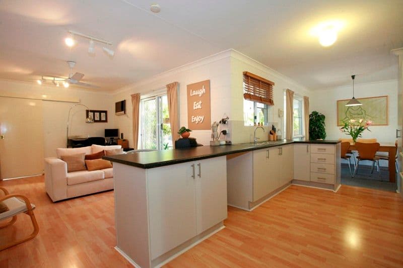 17  Pepperwood Street, DEERAGUN QLD 4818, Deeragun - Thumbnail 3