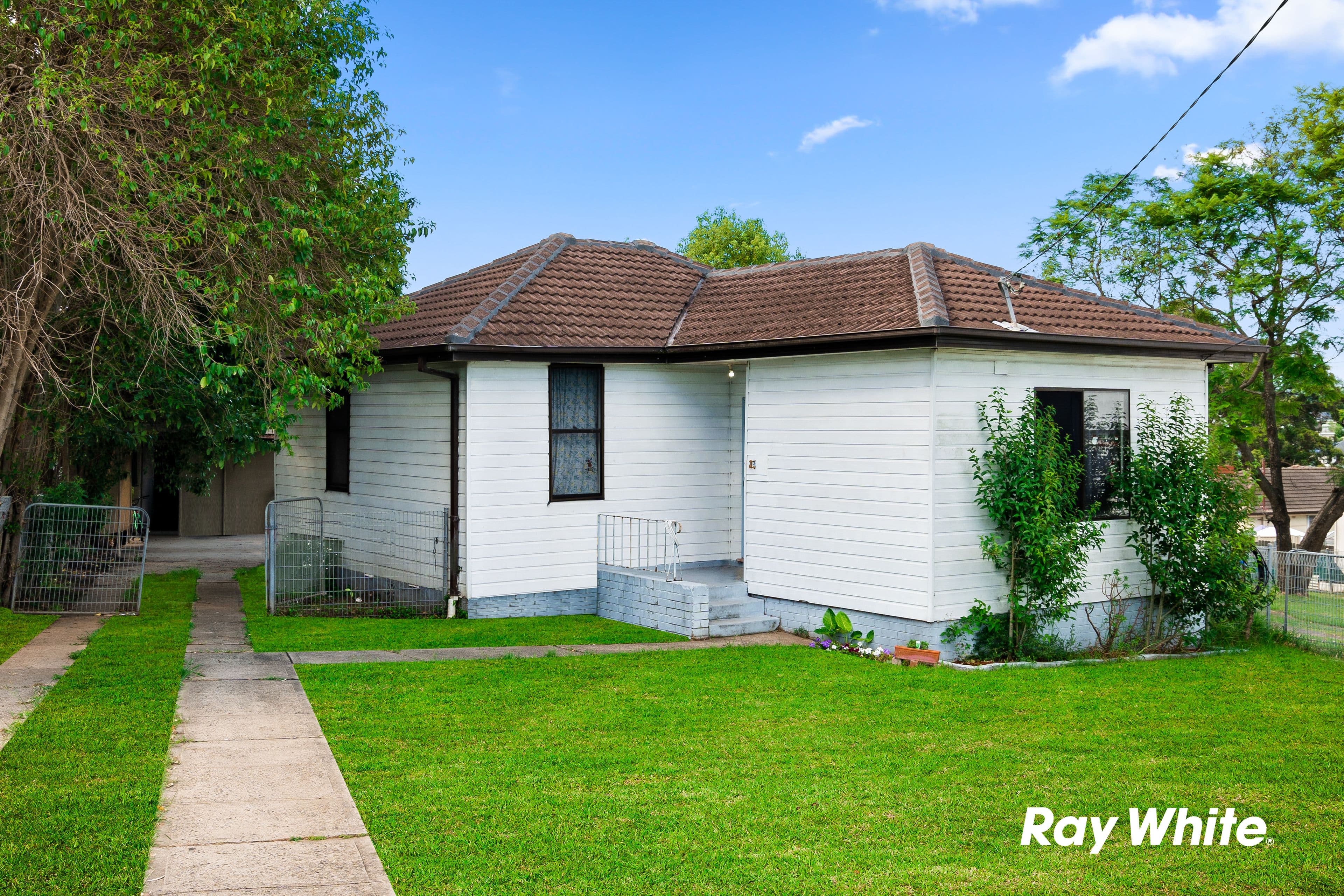 15 Noakes Parade, Lalor Park NSW 2147, Lalor Park - Image 1