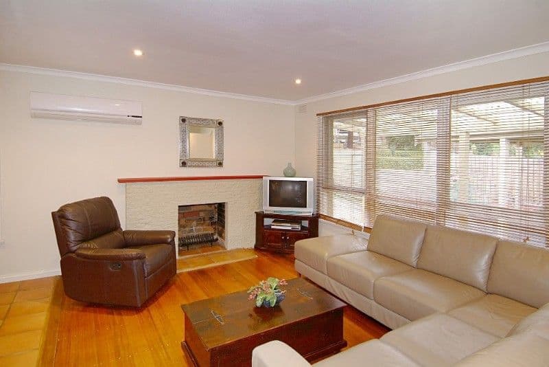 180 Hickling Avenue, GREENSBOROUGH VIC 3088, Greensborough - Thumbnail 7