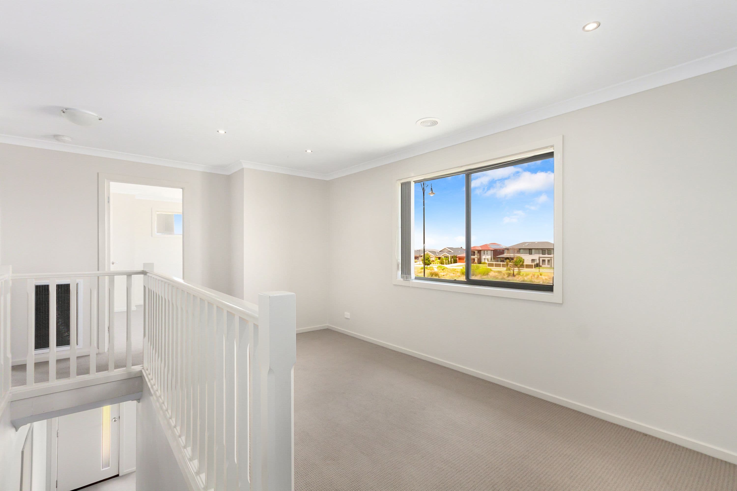 180 Henry Road, Pakenham VIC 3810, Pakenham - Thumbnail 5