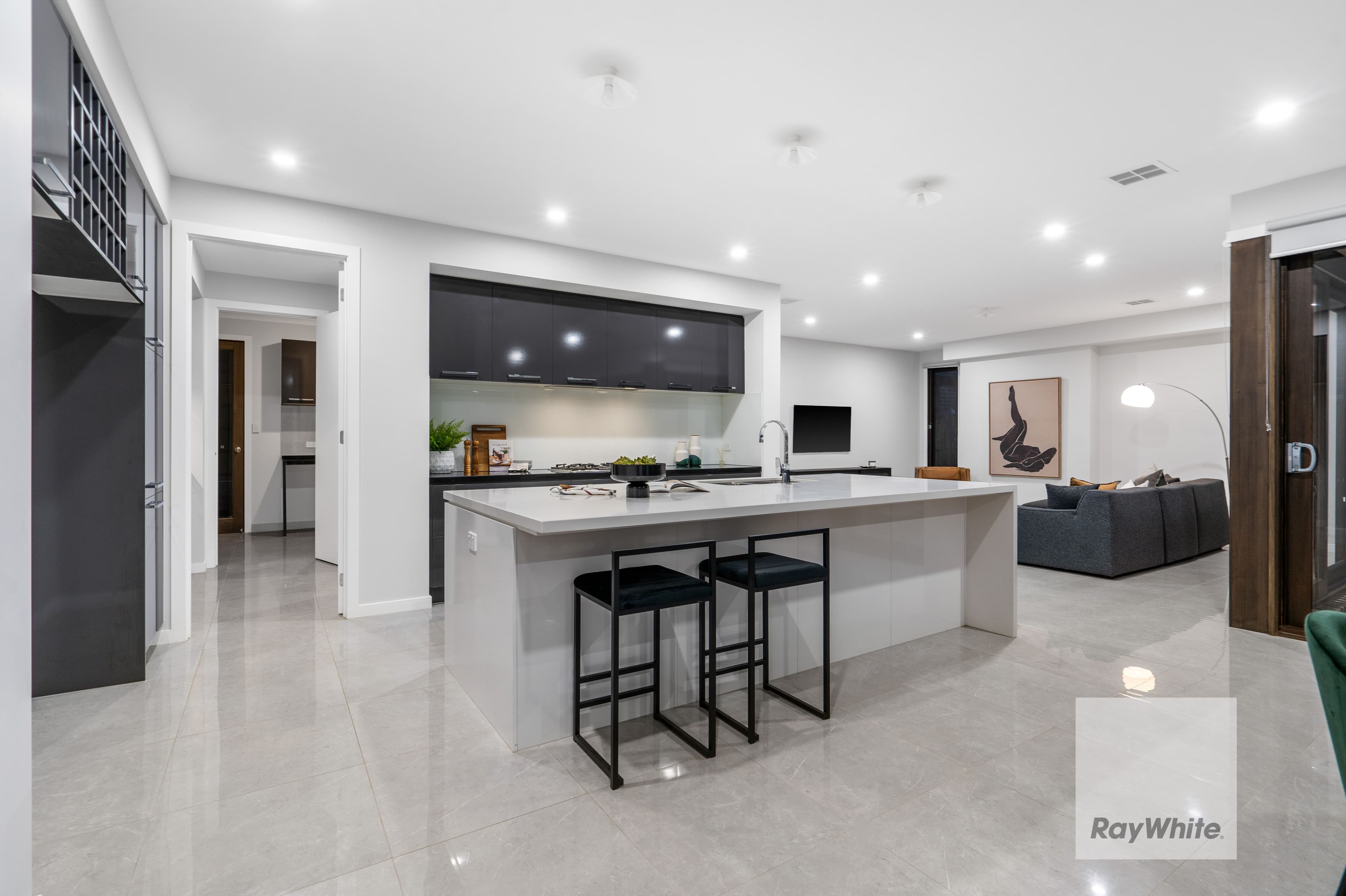 9 Carnation Drive, Rockbank VIC 3335, Rockbank - Thumbnail 3