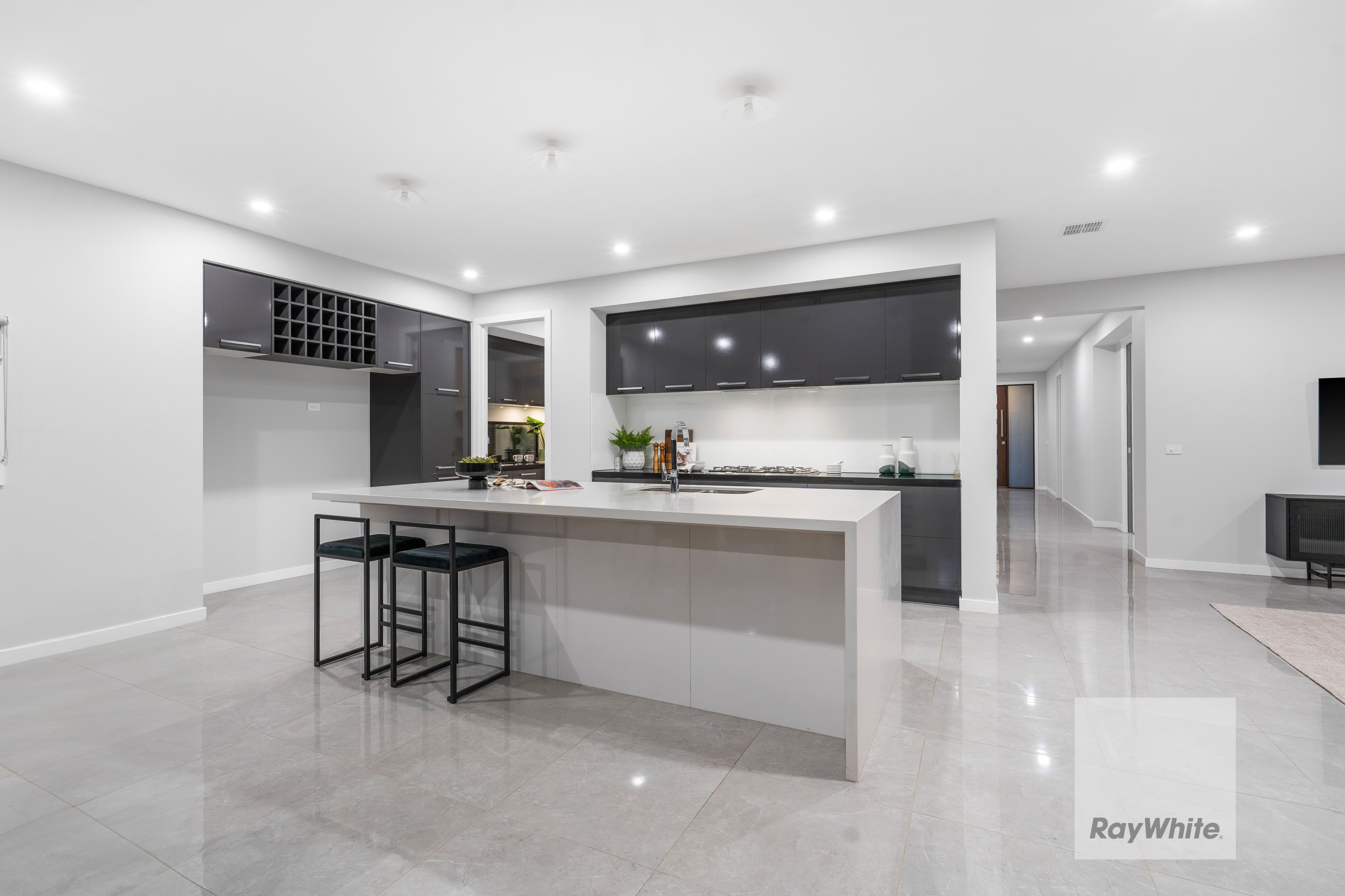 9 Carnation Drive, Rockbank VIC 3335, Rockbank - Thumbnail 5