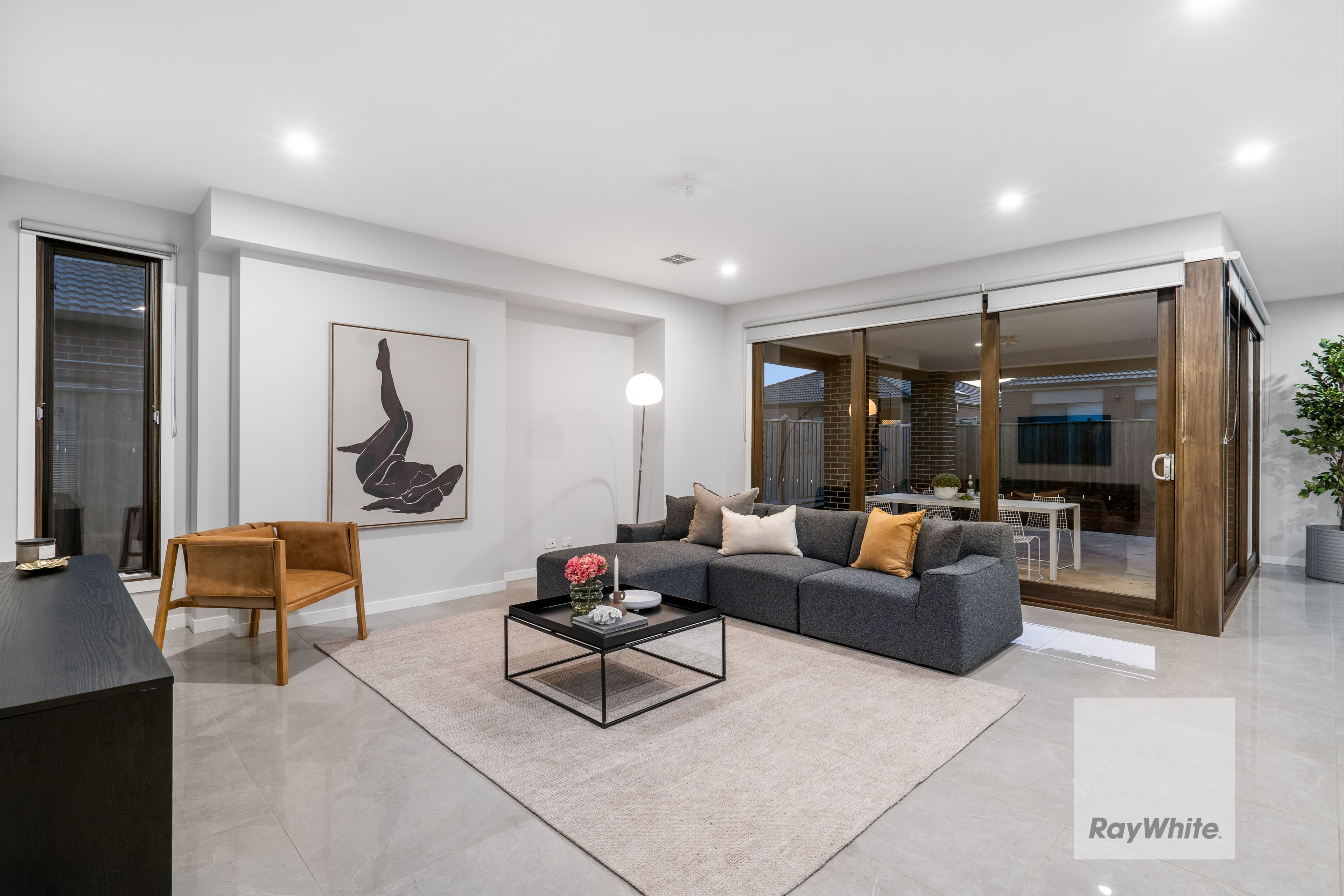 9 Carnation Drive, Rockbank VIC 3335, Rockbank - Thumbnail 8