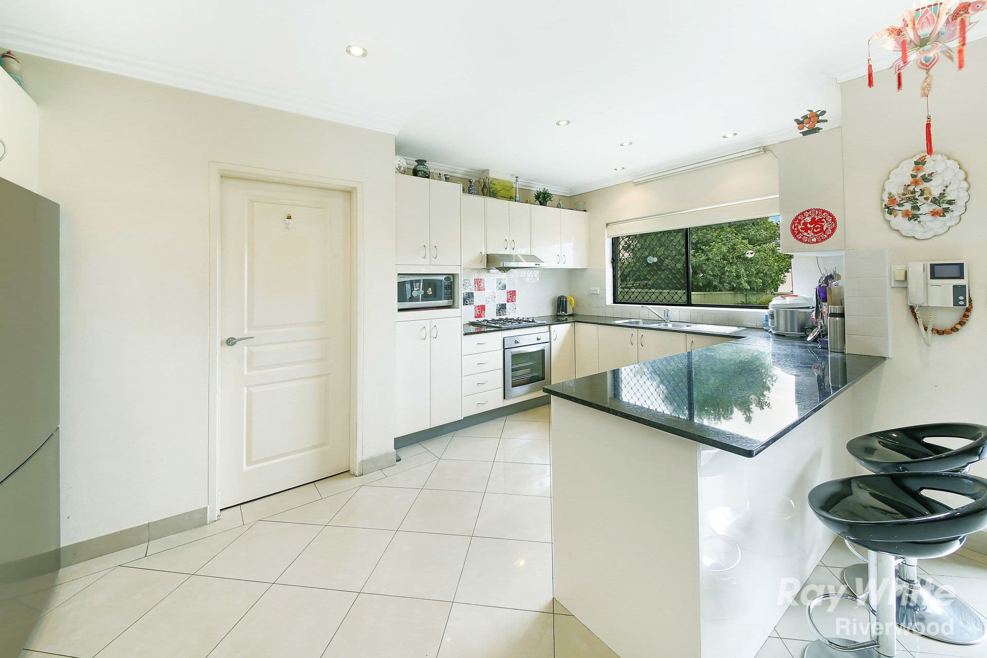 17 Larkhill Avenue, Riverwood NSW 2210, Riverwood - Thumbnail 4