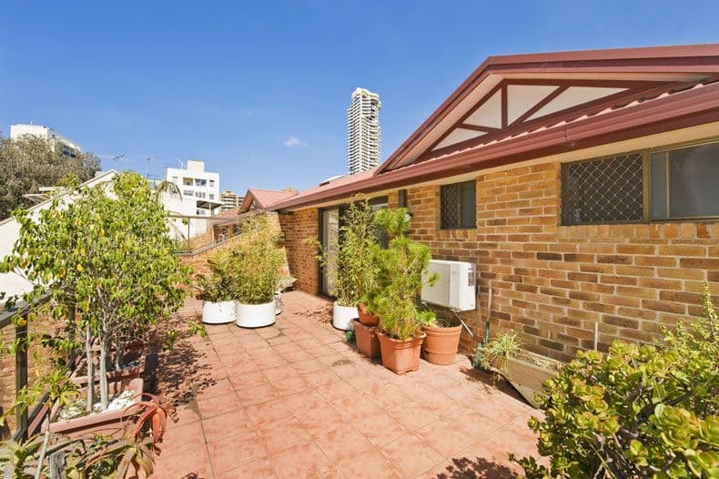 25 Elizabeth Street, Gympie, QLD, 4570, Gympie - Thumbnail 2