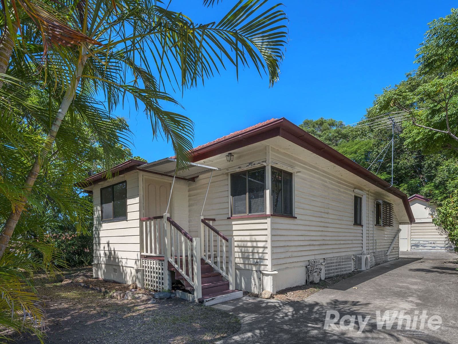 10 June Street, Mitchelton QLD 4053, Mitchelton - Thumbnail 2
