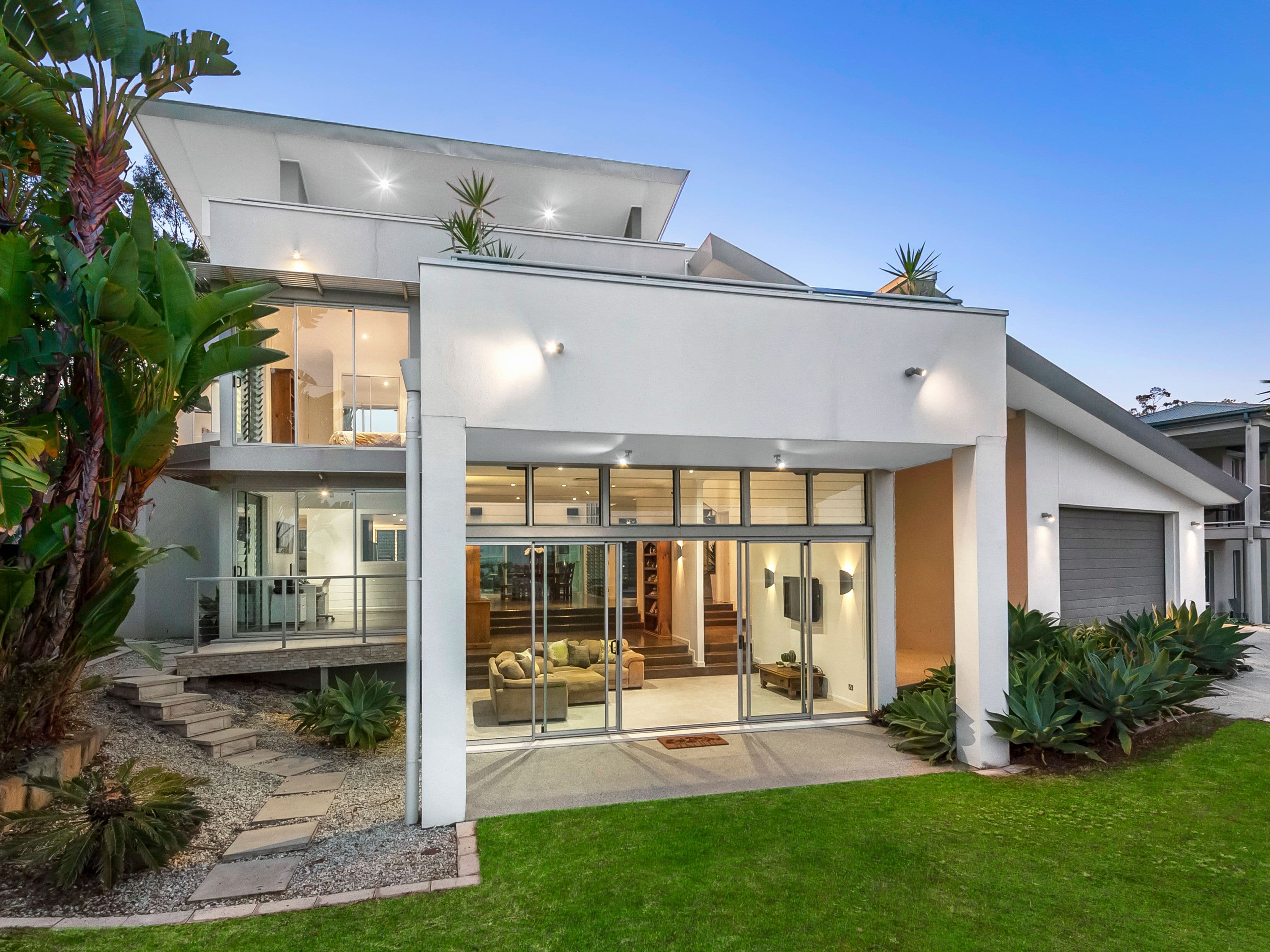 35 Yarraman Street, Arana Hills QLD 4054, Arana Hills - Thumbnail 2