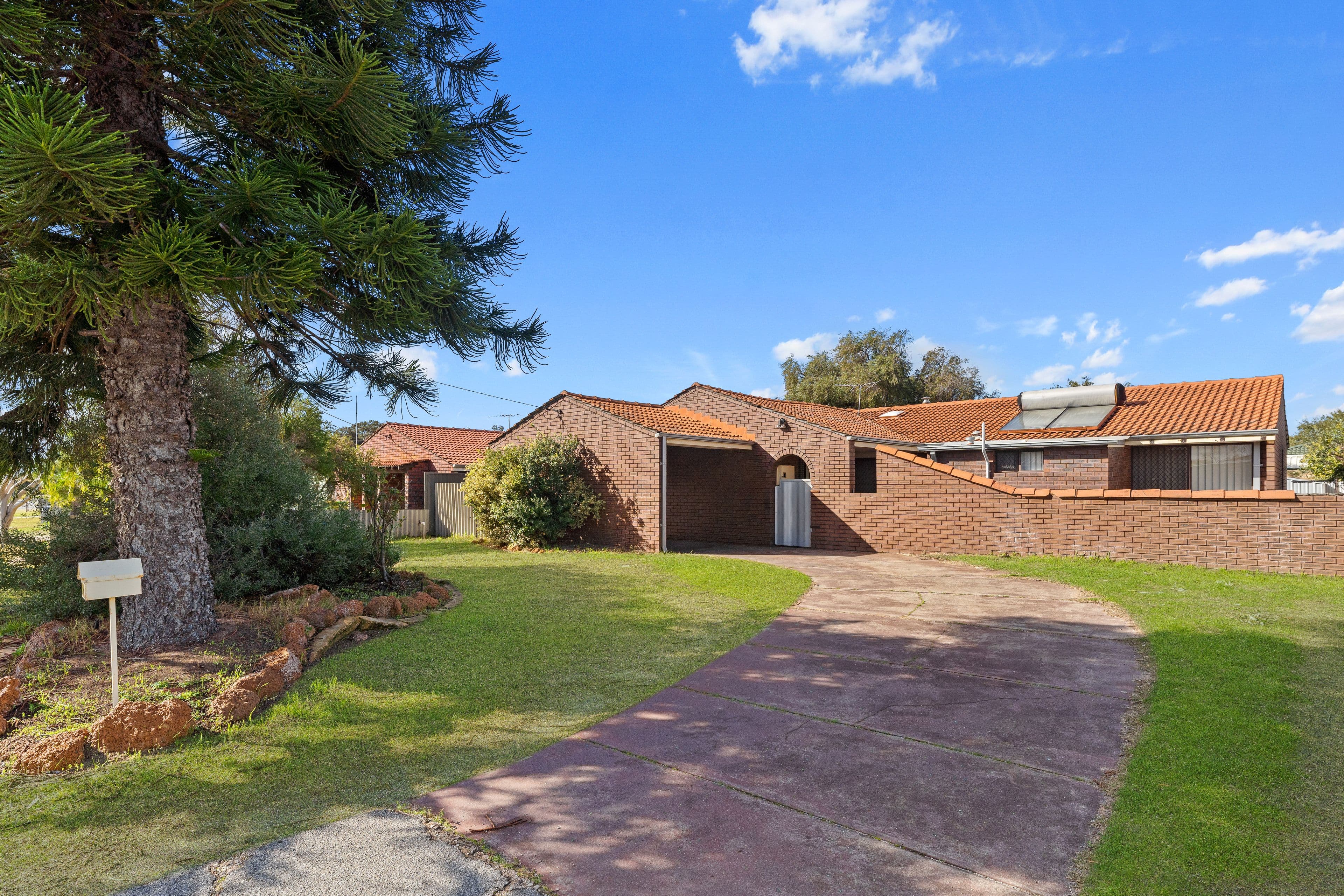 36 Cambridge Crescent, Cooloongup WA 6168, Cooloongup - Thumbnail 3