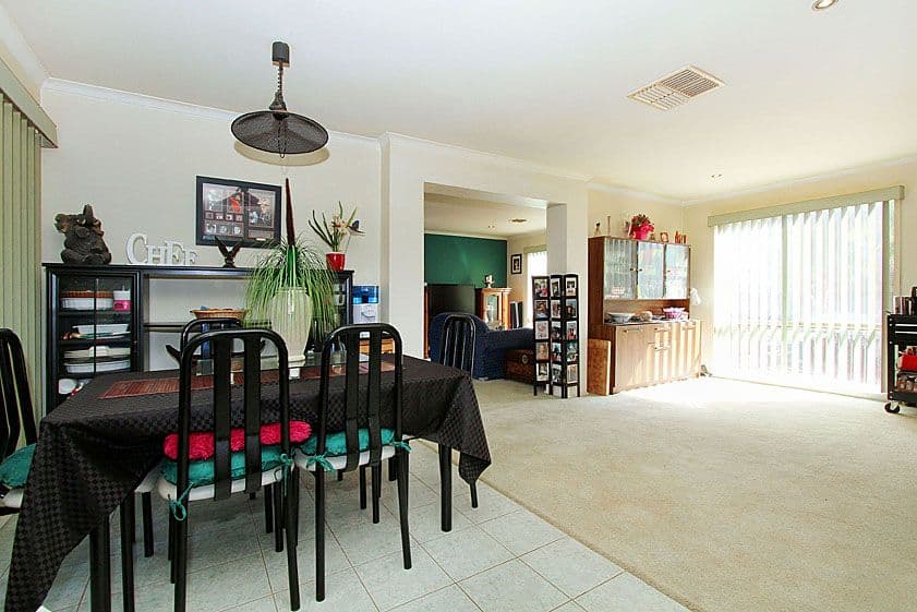 3 Cawley Court, MILL PARK VIC 3082, Mill Park - Thumbnail 4