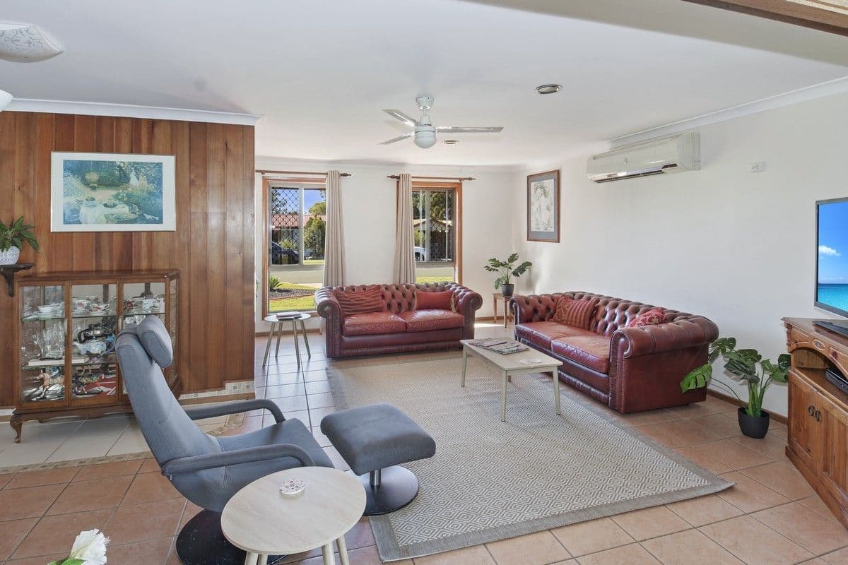 30 Whitcomb Street, Hillcrest QLD 4118, Hillcrest - Thumbnail 2