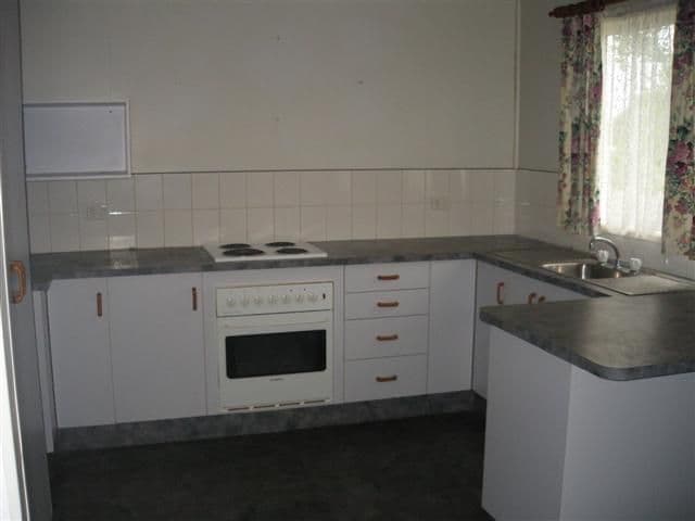 3 Laman Street, ROMA QLD 4455, Roma - Thumbnail 2
