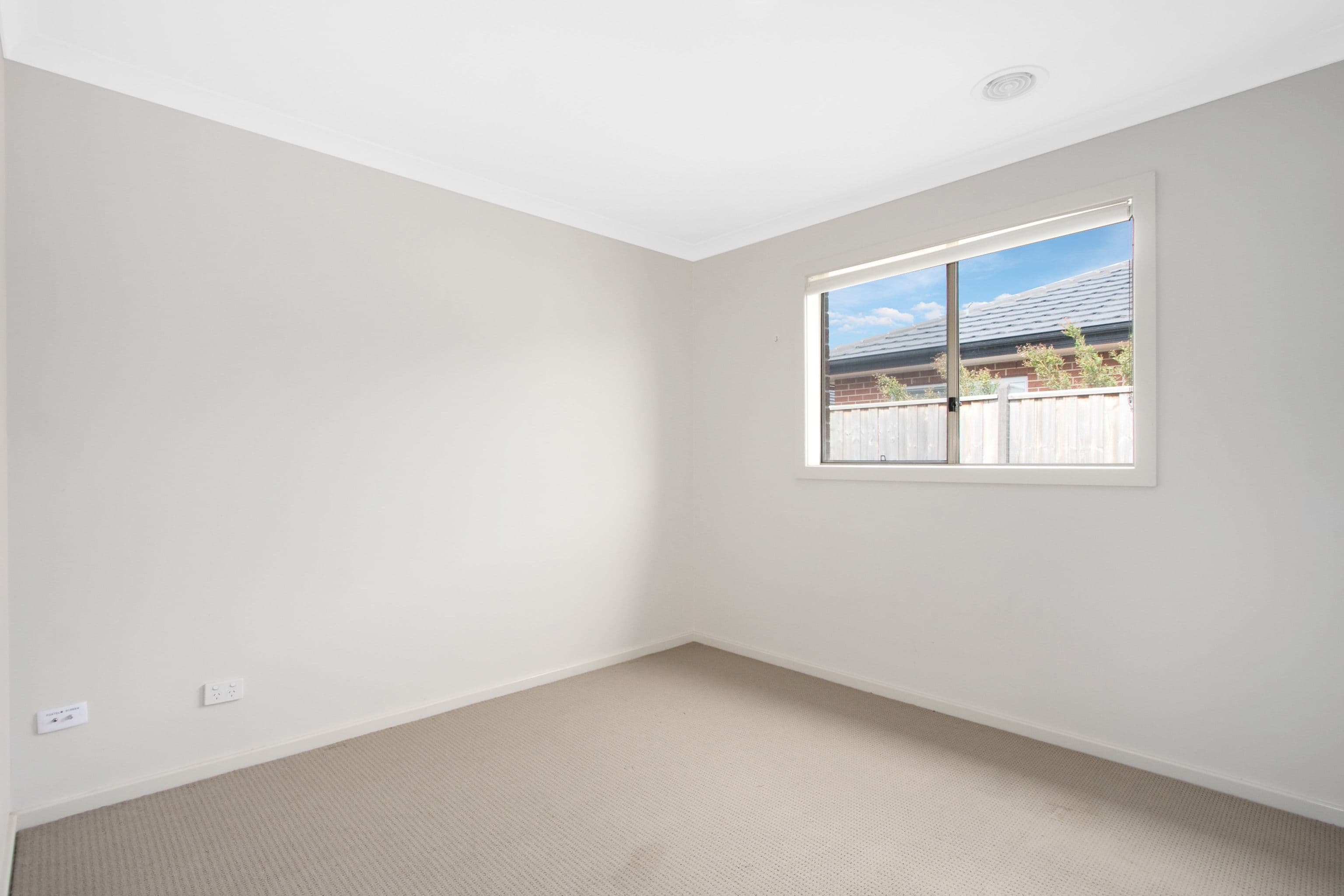 6 Markbeech Crescent, Officer VIC 3809, Officer - Thumbnail 6