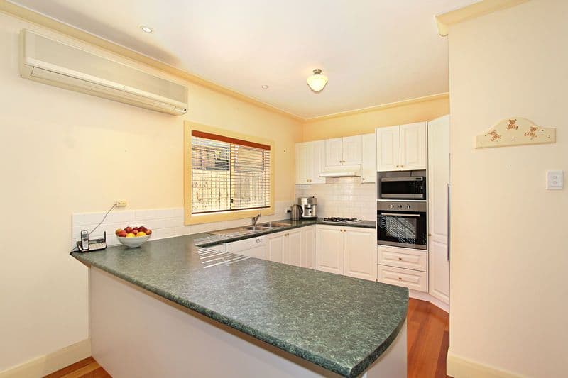 15 Dalston Road, HUGHESDALE VIC 3166, Hughesdale - Thumbnail 4