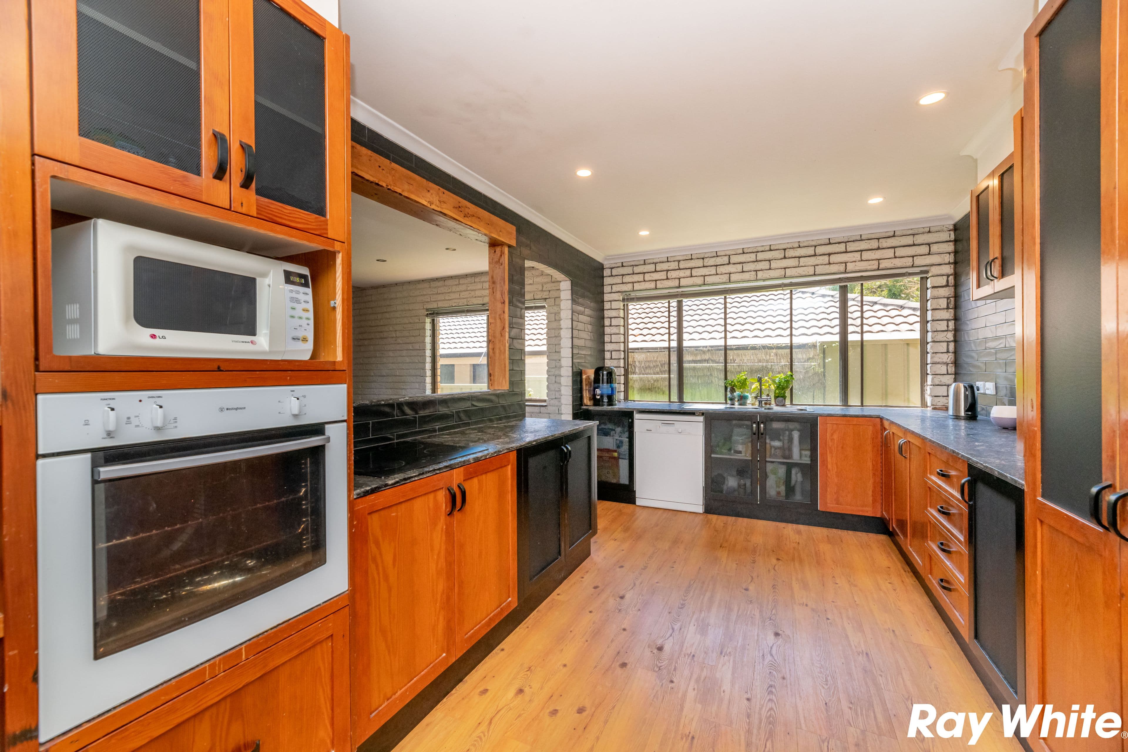 121 Green Point Drive, Green Point NSW 2428, Green Point - Thumbnail 2