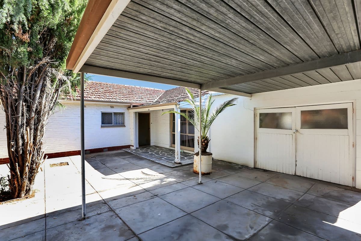 34 Barrington Avenue, Enfield SA 5085, Enfield - Thumbnail 2