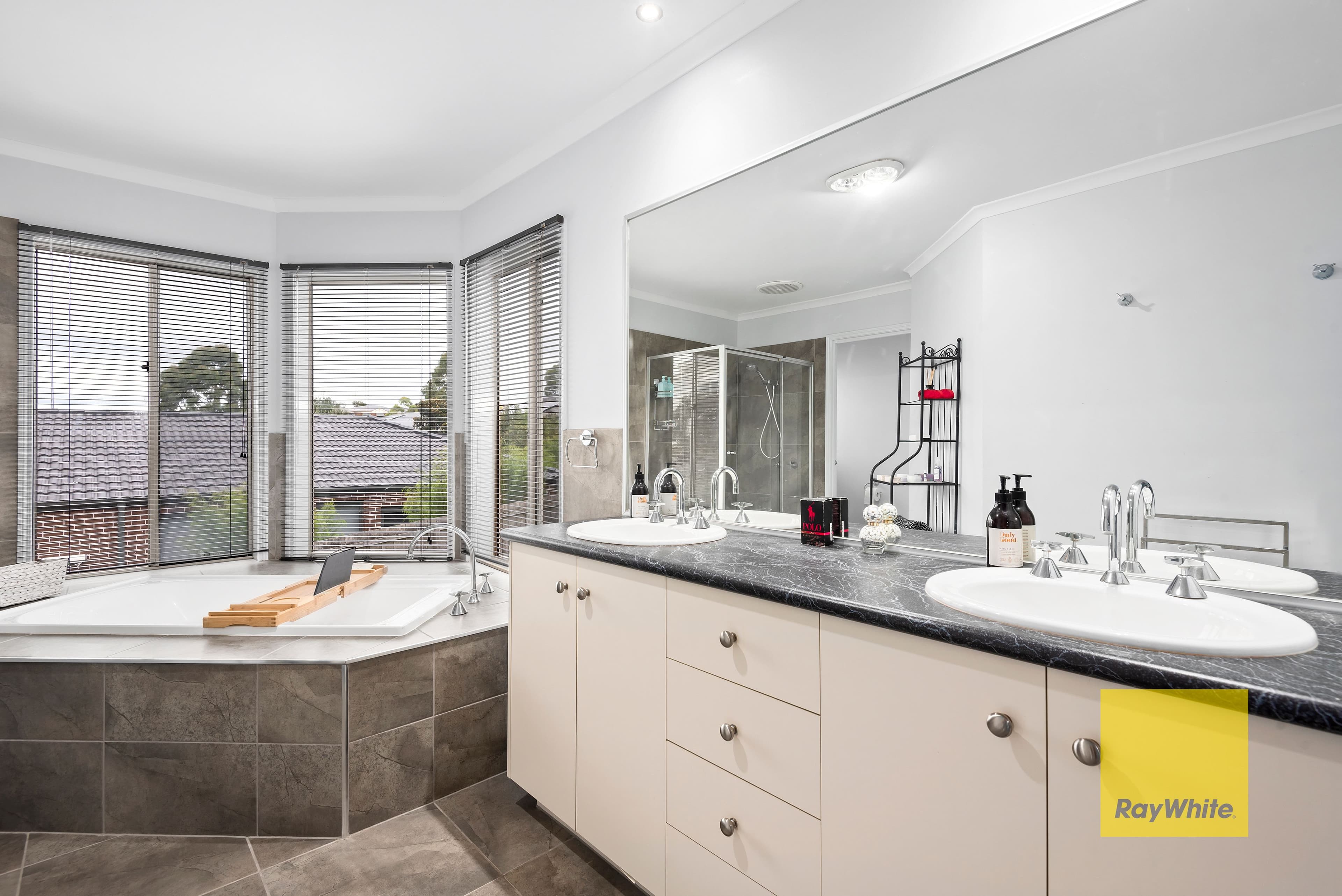 85 Leigh Road, Highton VIC 3216, Highton - Thumbnail 7