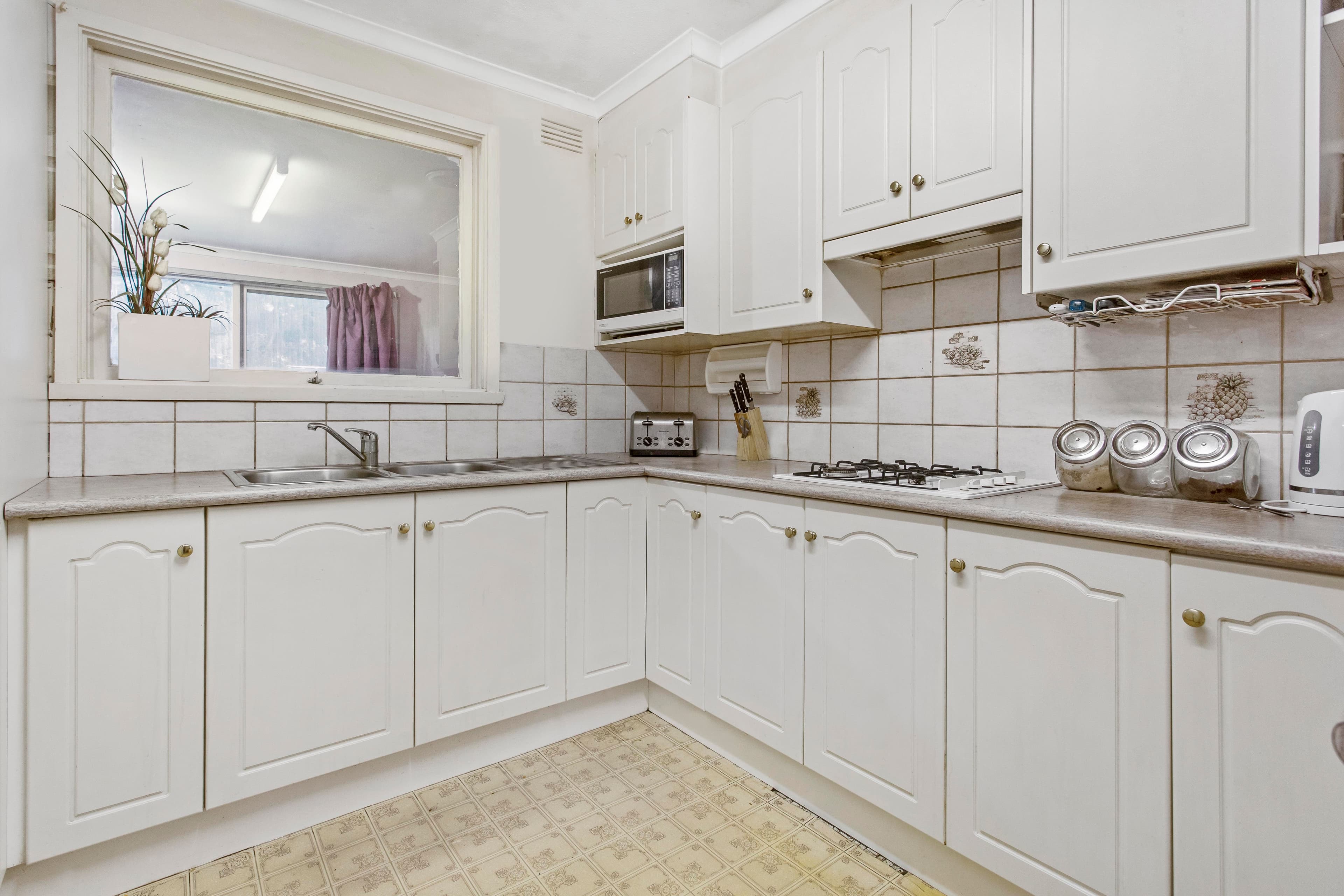 15 Eildon Drive, Keysborough VIC 3173, Keysborough - Thumbnail 2