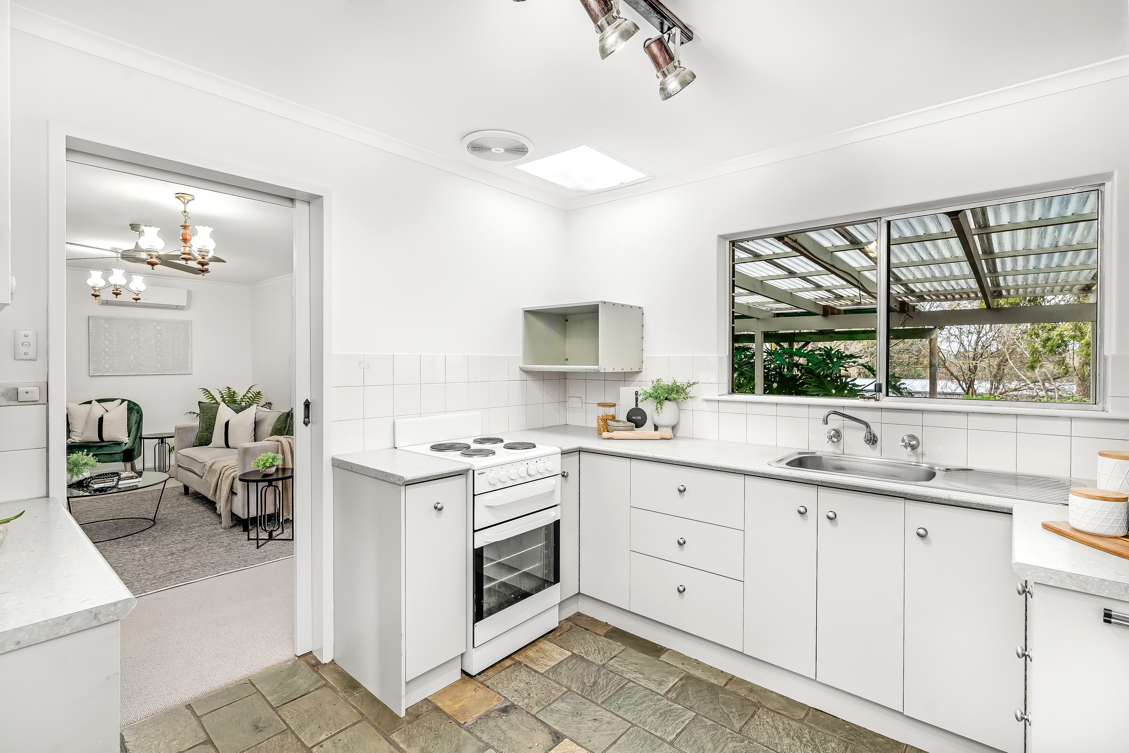 2 Sandford Avenue, Mount Barker SA 5251, Mount Barker - Thumbnail 4