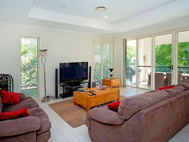 6131 Vico Avenue, HOPE ISLAND QLD 4212, Hope Island - Thumbnail 3