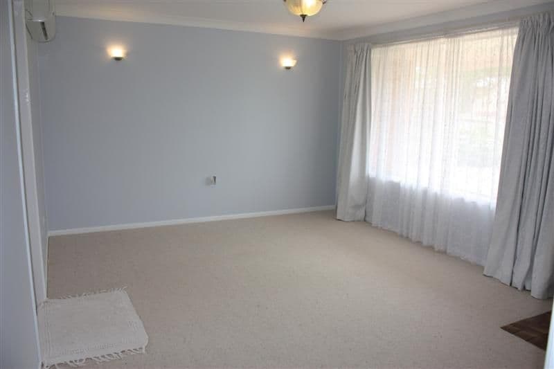 12 Sardon Street, CENTENARY HEIGHTS QLD 4350, Centenary Heights - Thumbnail 4