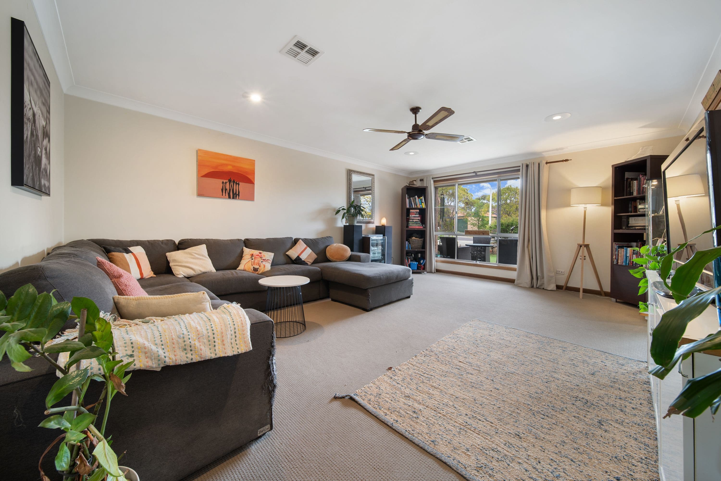 7 Hammill Close, Calwell ACT 2905, Calwell - Thumbnail 2