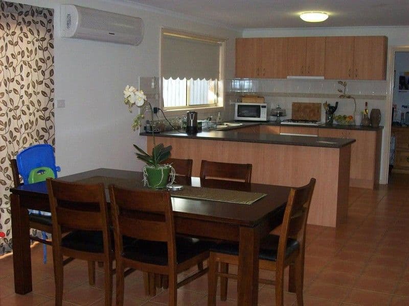 172 Gowanbrae Drive, GOWANBRAE VIC 3043, Gowanbrae - Thumbnail 2