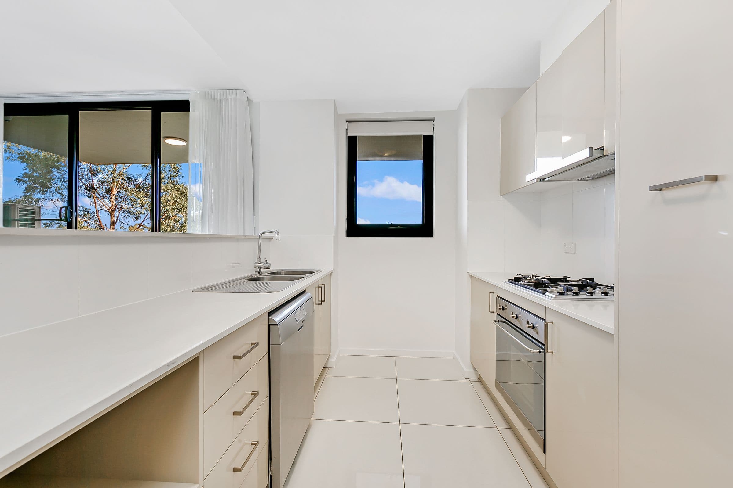 15 Young Road, Carlingford NSW 2118, Carlingford - Thumbnail 6
