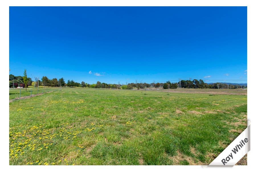 4 Eccles Circuit, MACGREGOR ACT 2615, Macgregor - Thumbnail 2