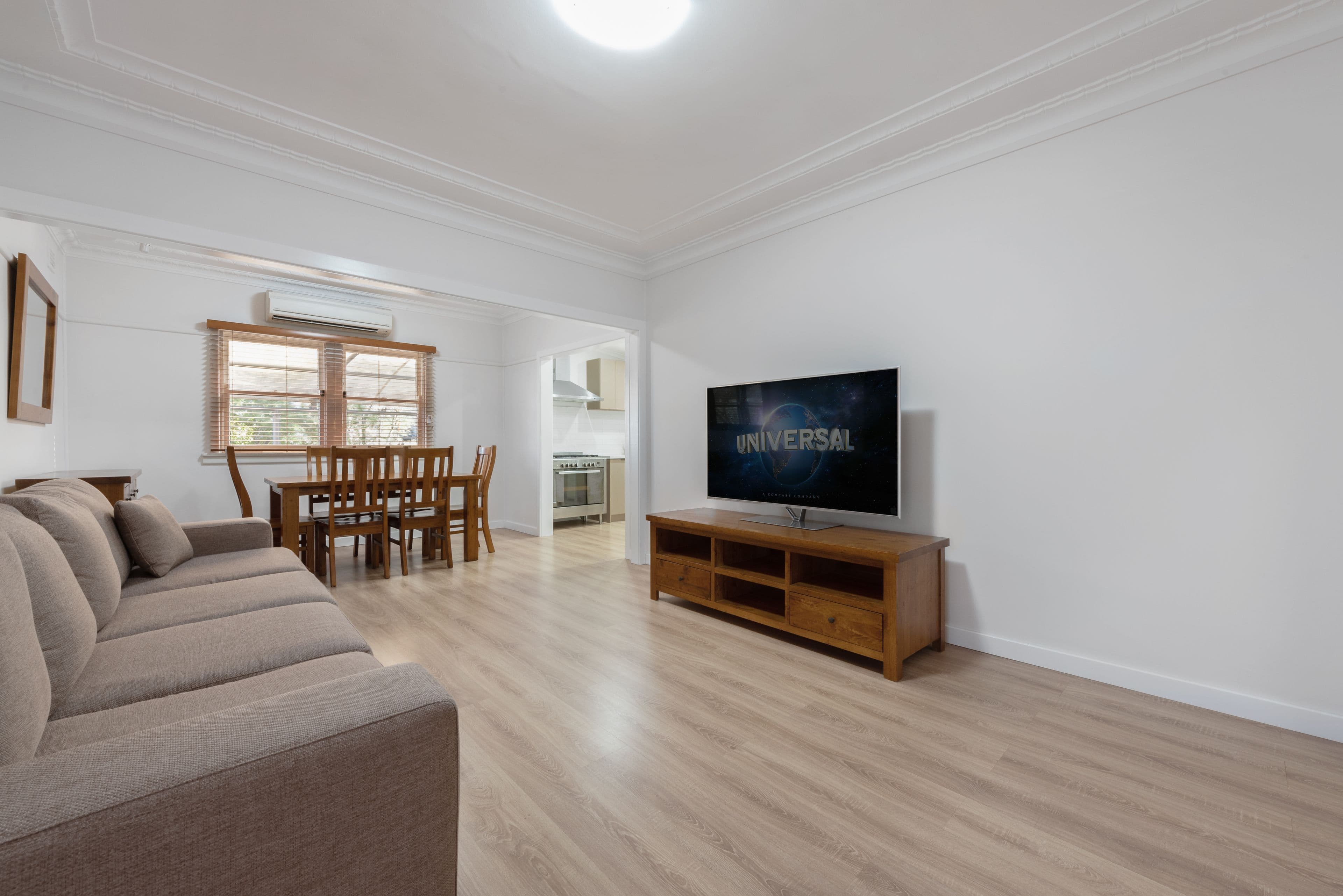 4 Jaclyn Street, Ingleburn NSW 2565, Ingleburn - Thumbnail 3
