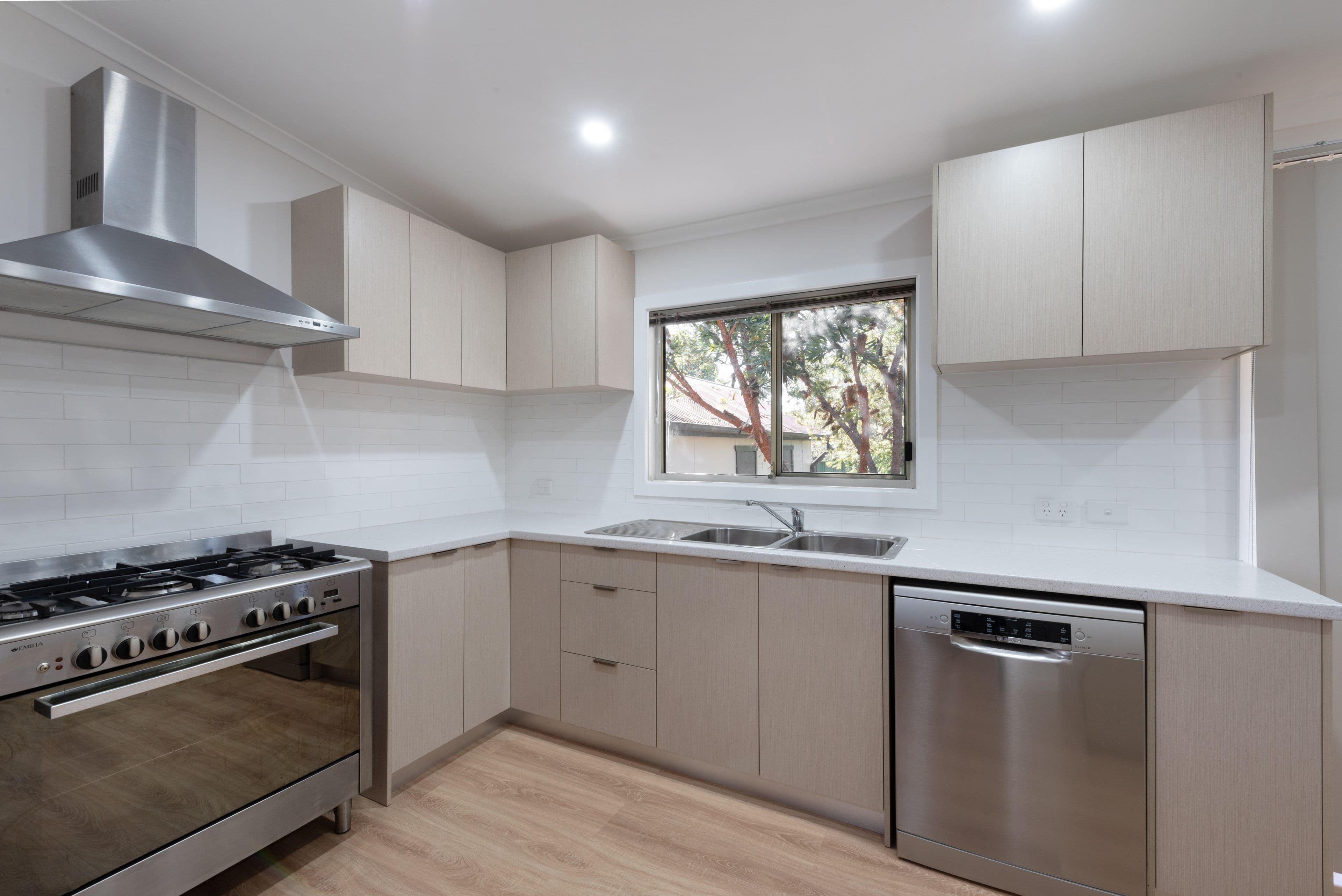 4 Jaclyn Street, Ingleburn NSW 2565, Ingleburn - Thumbnail 4