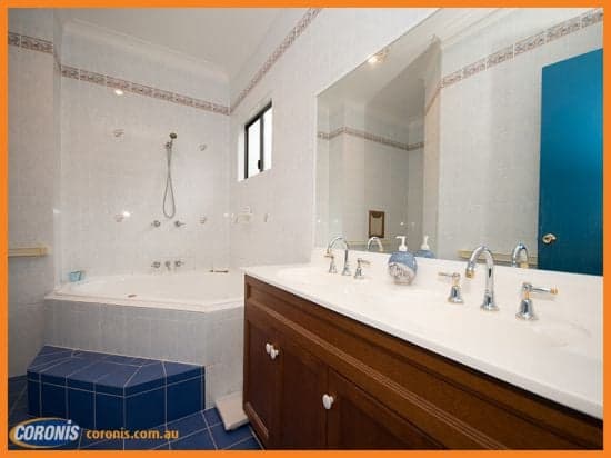 6 Pinehurst Court, Karana Downs - Thumbnail 4