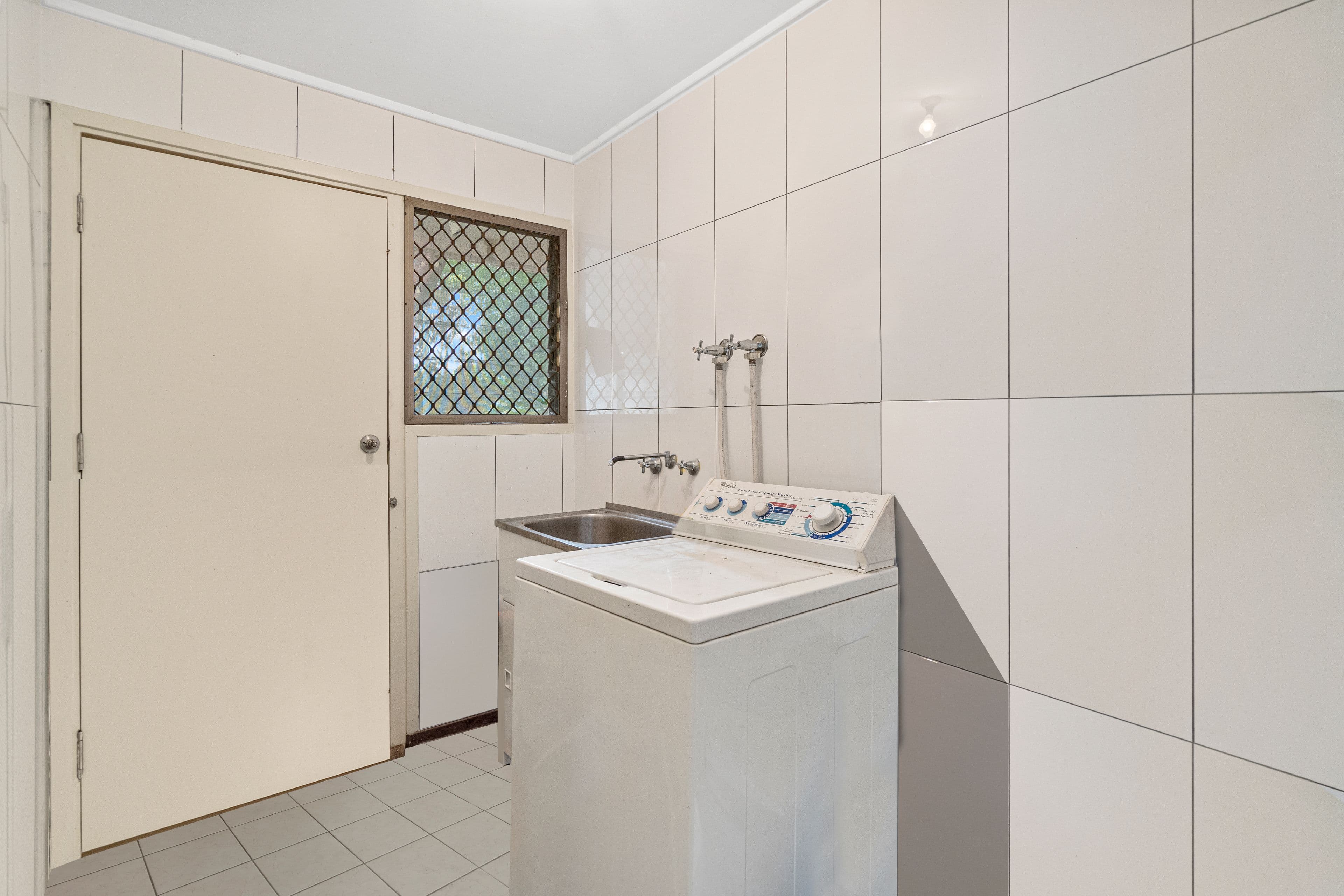6 Burrigan Street, Woodridge QLD 4114, Woodridge - Thumbnail 8