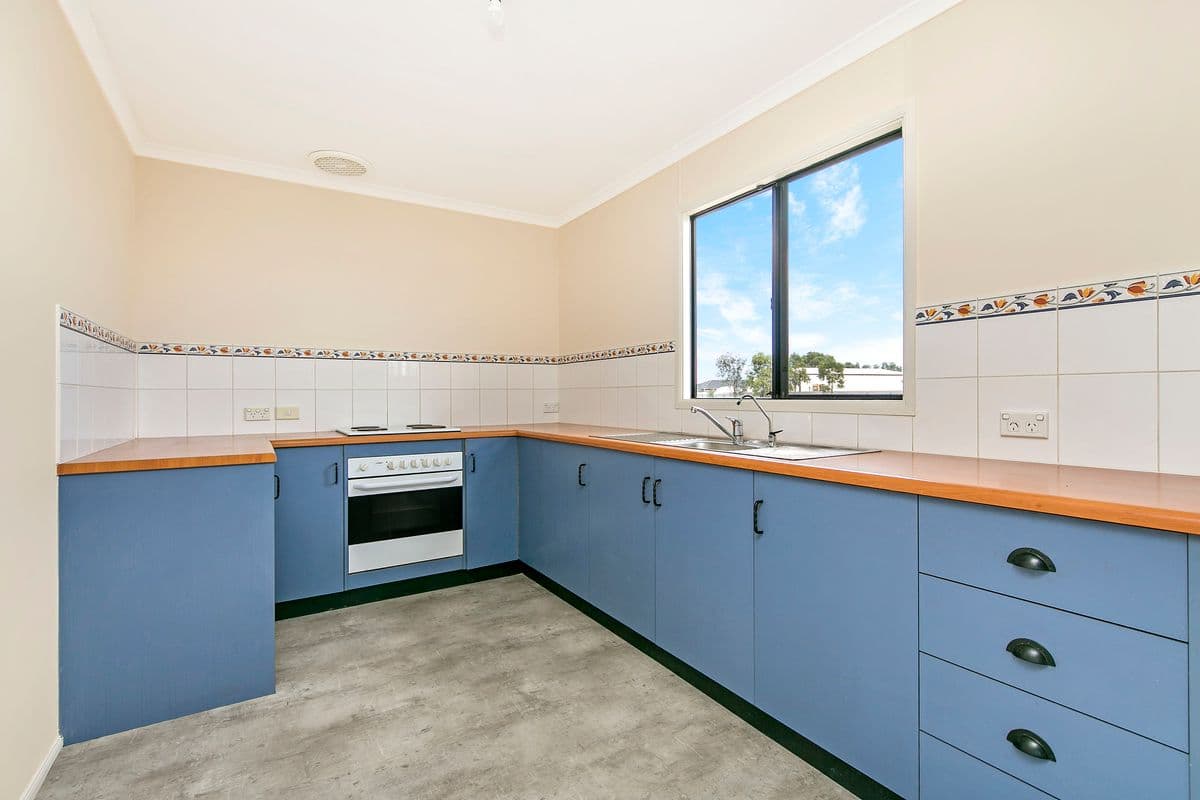 7 Chestnut Lane, Two Wells SA 5501, Two Wells - Thumbnail 2