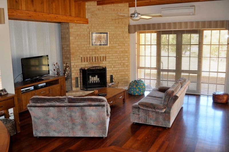 228 Holmes Road, FORRESTFIELD WA 6058, Forrestfield - Thumbnail 5