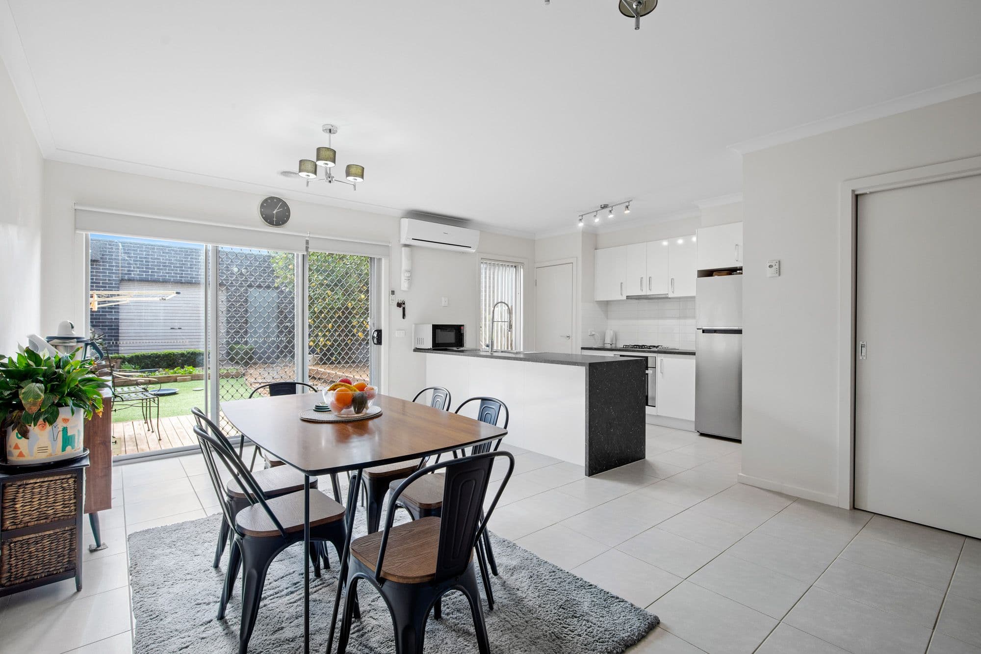 95 Swamphen Drive, Williams Landing VIC 3027, Williams Landing - Thumbnail 4