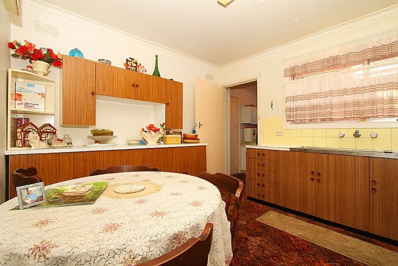 62 Pine Street, RESERVOIR VIC 3073, Reservoir - Thumbnail 4