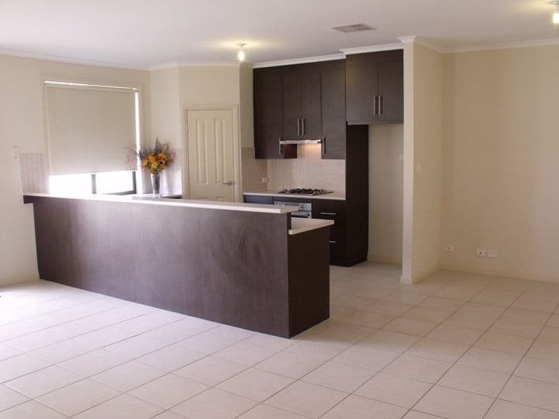 25 Davalan Drive, MUNNO PARA WEST SA 5115, Munno Para West - Thumbnail 2
