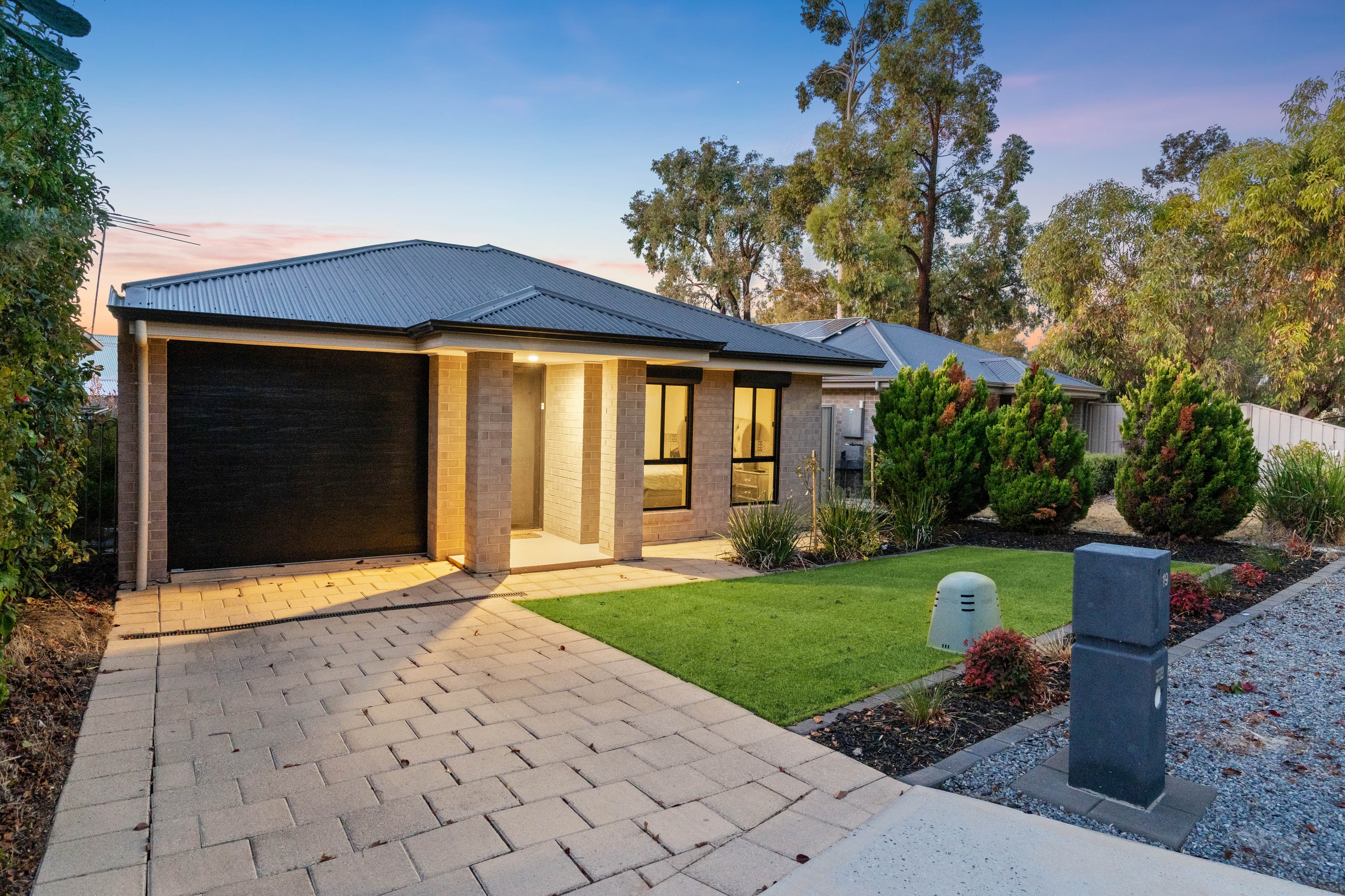19 Silvermere Avenue, Paradise SA 5075, Paradise - Thumbnail 2