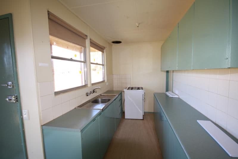 9 Johnson Street, ROCHESTER VIC 3561, Rochester - Thumbnail 3