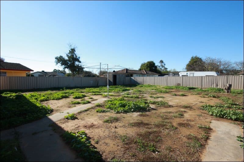 9 Johnson Street, ROCHESTER VIC 3561, Rochester - Thumbnail 6