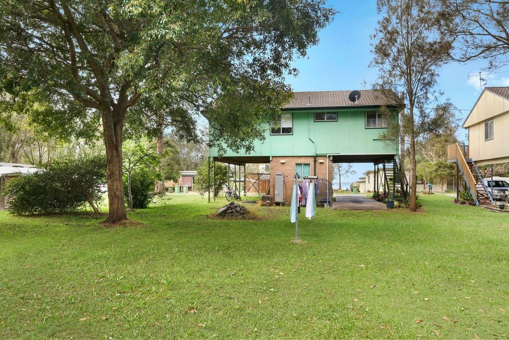 6 The Peninsula, Killarney Vale NSW 2261, Killarney Vale - Thumbnail 2