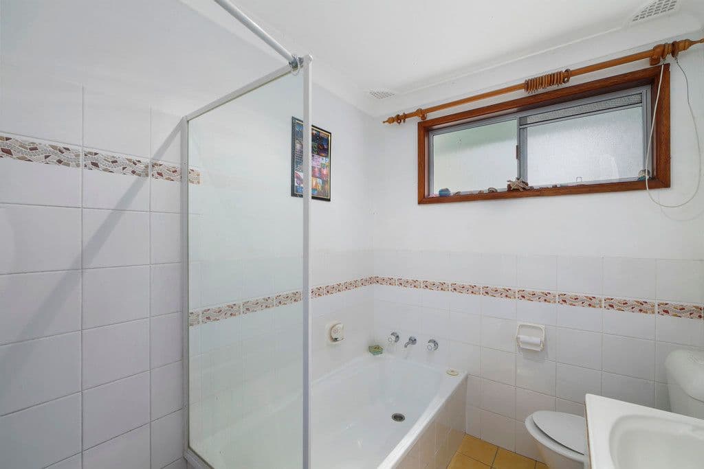 6 The Peninsula, Killarney Vale NSW 2261, Killarney Vale - Thumbnail 8