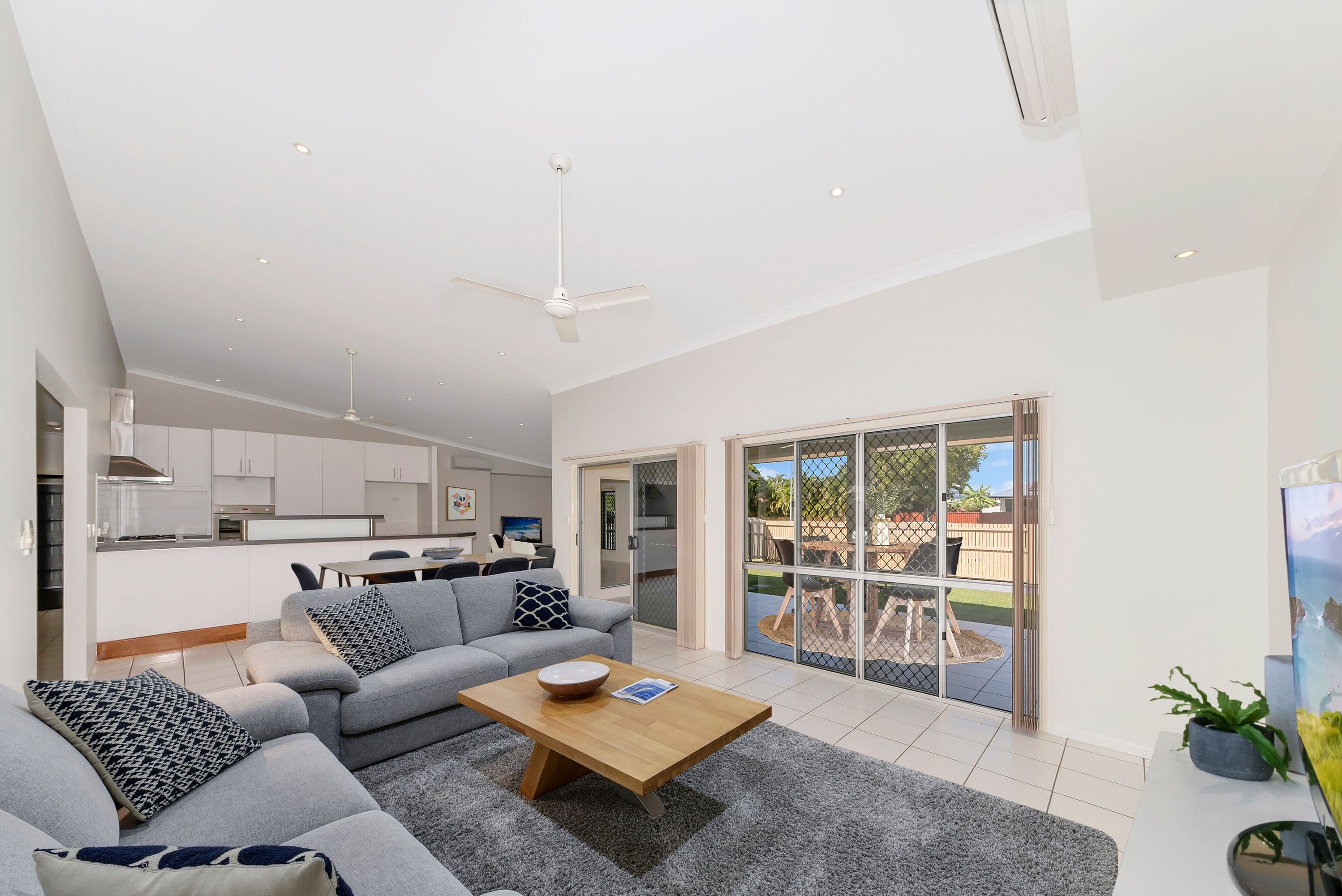 1 Blackbean Court, Mount Louisa QLD 4814, Mount Louisa - Thumbnail 2