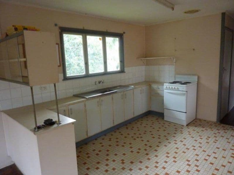 81 Tomah Road, Bracken Ridge QLD 4017, Bracken Ridge - Thumbnail 2