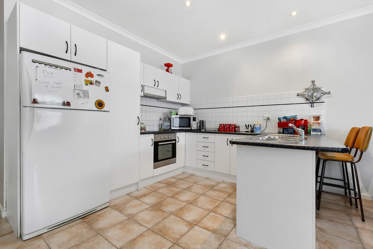 4 / 180 Glenroy Road, GLENROY VIC 3046, Glenroy - Thumbnail 3