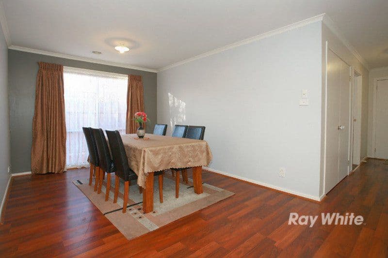 4 Nyah Place, CRANBOURNE VIC 3977, Cranbourne West - Thumbnail 8