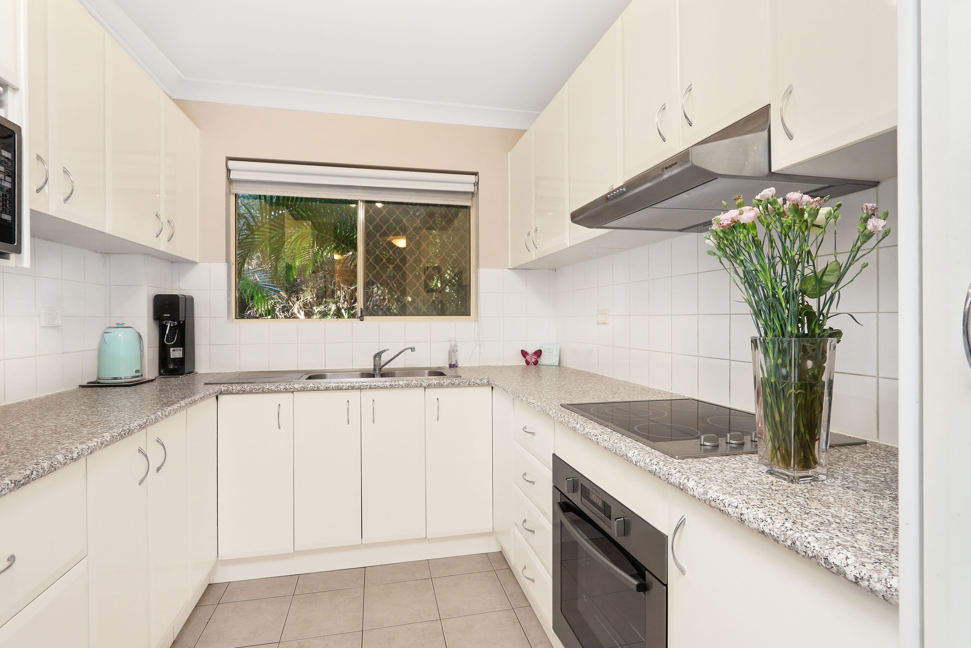 3 Cremorne Drive, TANNUM SANDS QLD 4680, Tannum Sands - Thumbnail 5